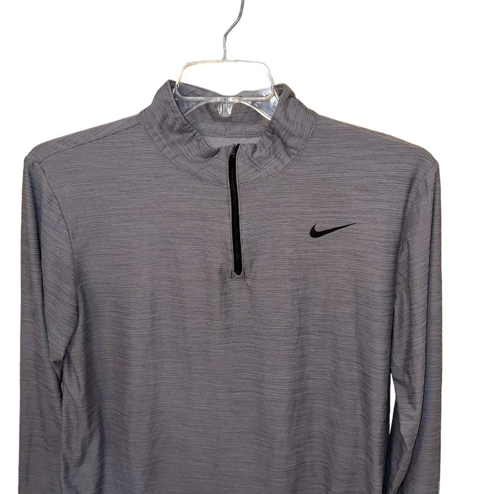 Nike Men's Dri-Fit Quarter Zip Grey Pullover Lightweight‎ Jacket Size Medium